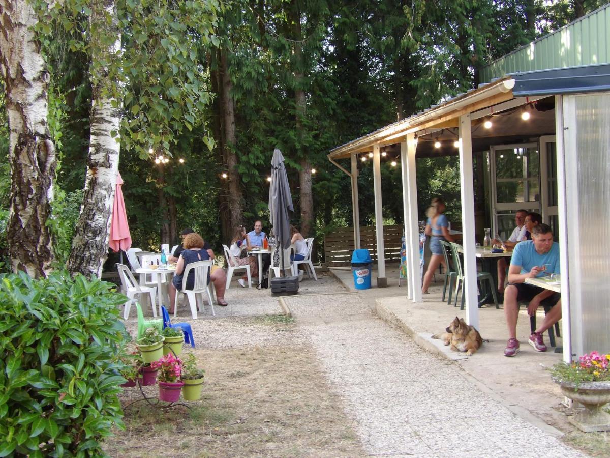 Camping Smile&Braudieres Mézières-sous-Lavardin Exterior foto