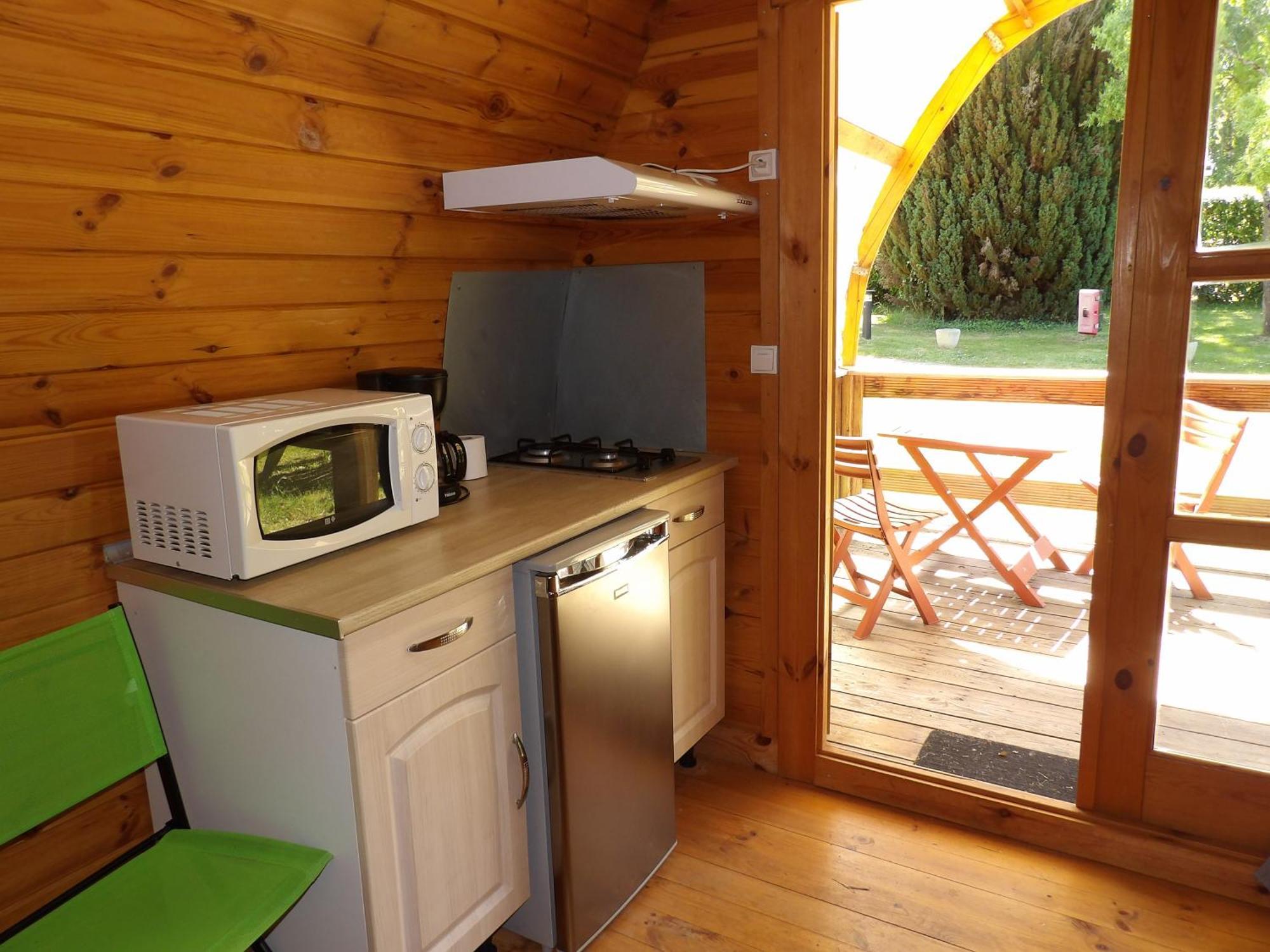Camping Smile&Braudieres Mézières-sous-Lavardin Exterior foto