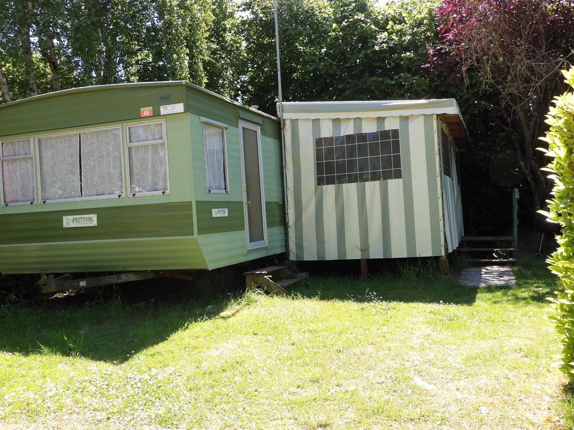Camping Smile&Braudieres Mézières-sous-Lavardin Exterior foto